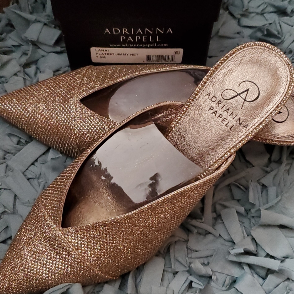 NIB - Adrianna Papell Mules